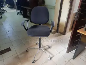 Adjustable Secretarial Chair
