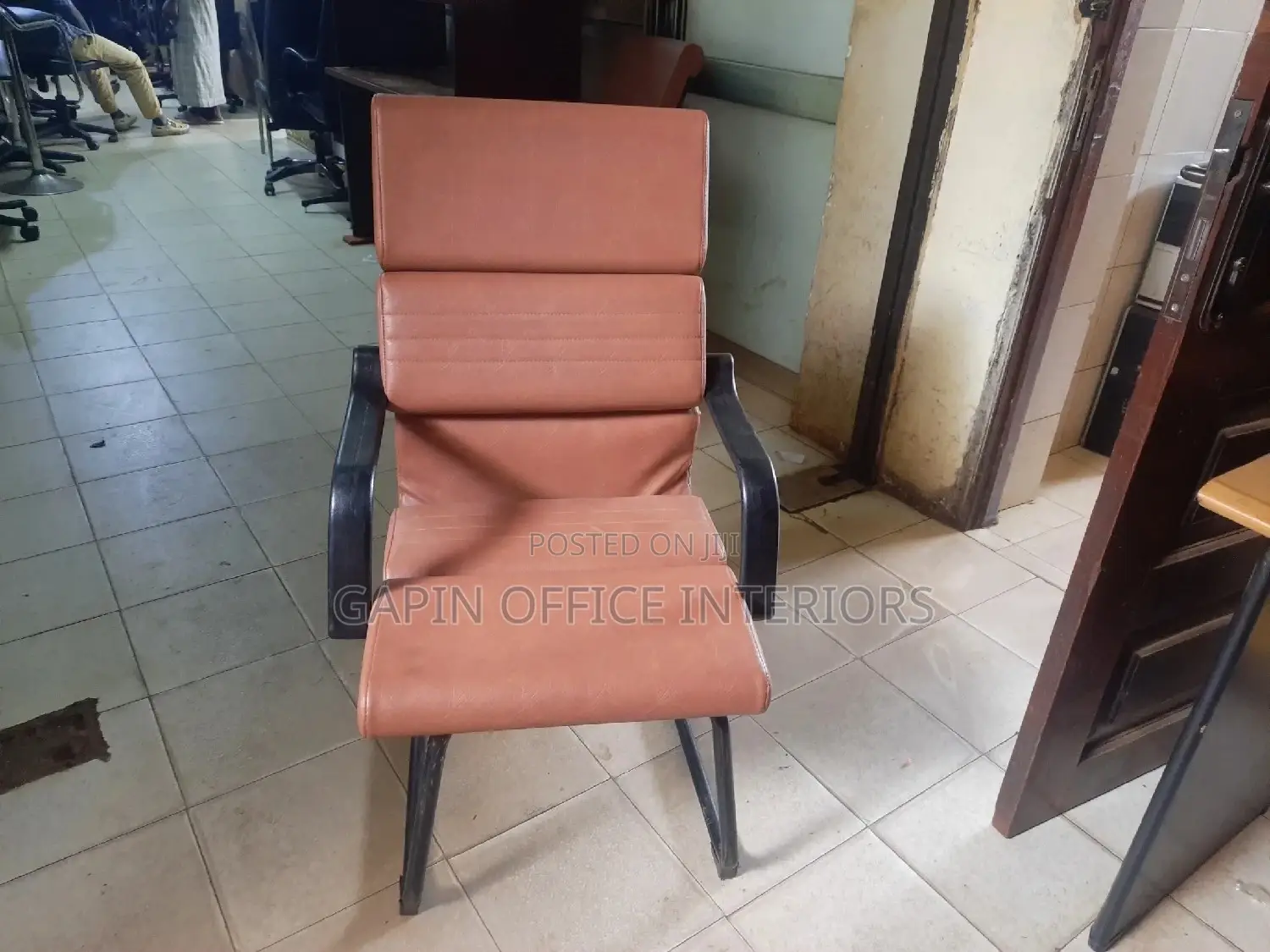 Brown Office Visitor Chair