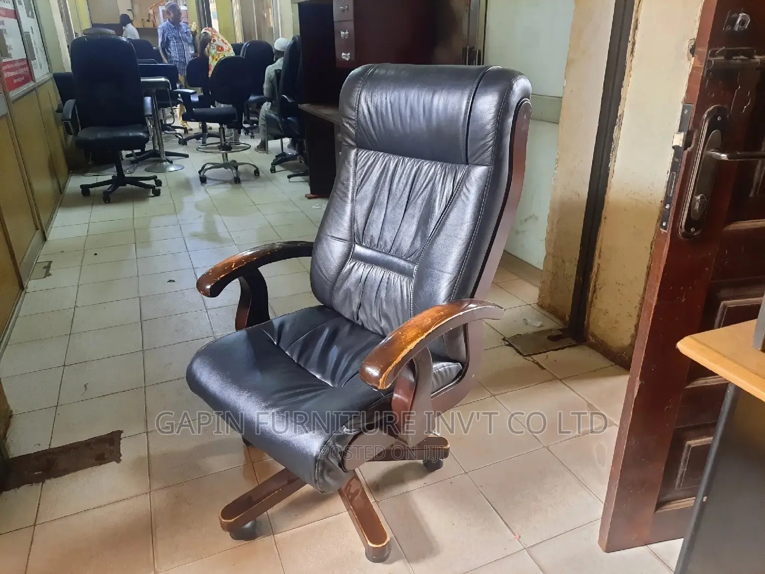 Executive Office Chair