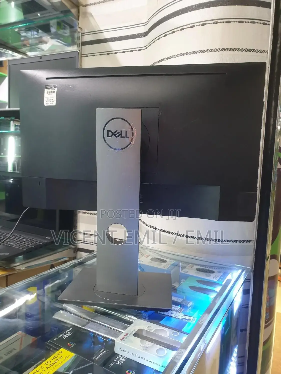 Dell Monitor 22inch With HDMI and DP Port