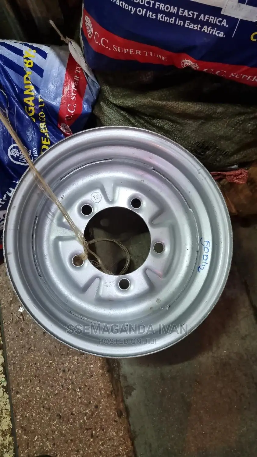 Tuku Tuku Rim 12