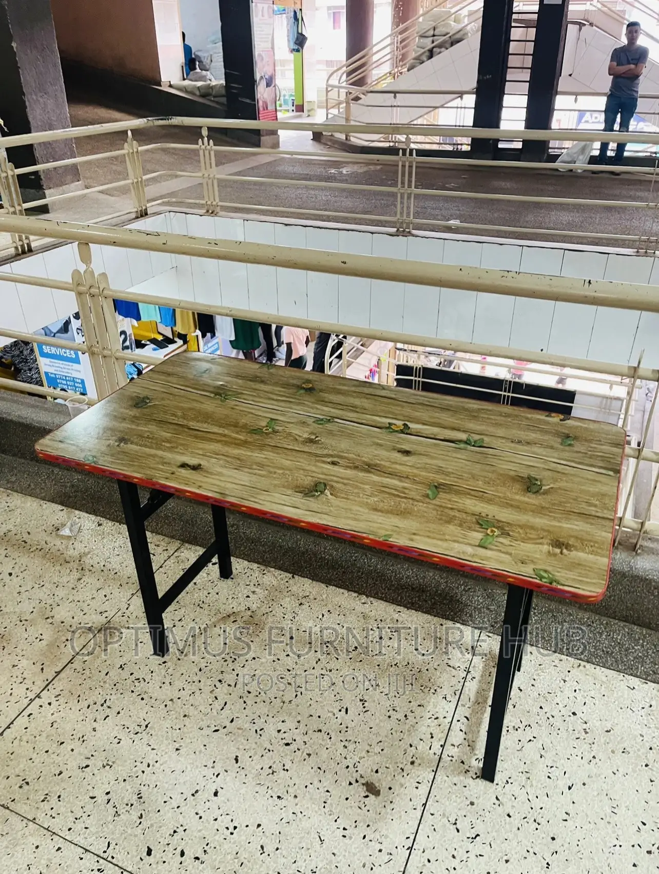 Foldable Table
