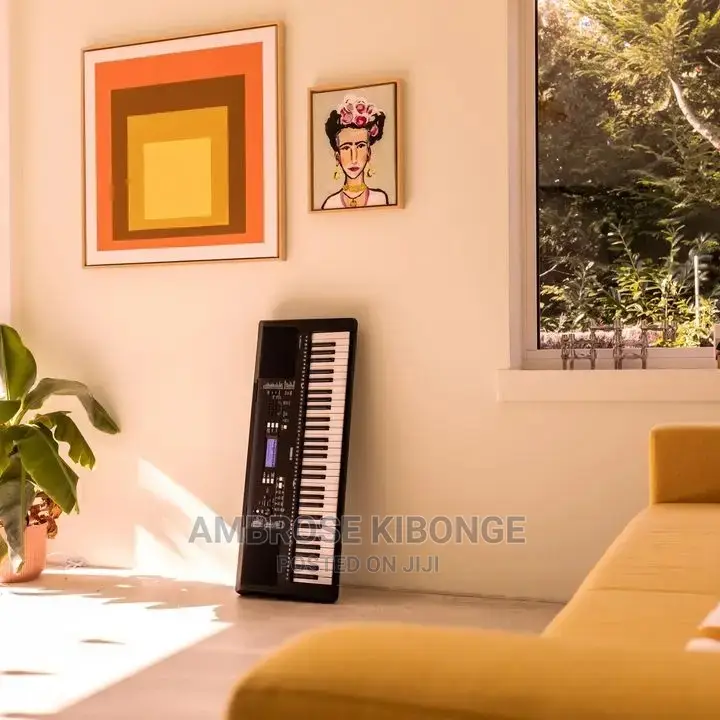 ORIGINAL Version YAMAHA PSR E373 Electronic Keyboard Piano.
