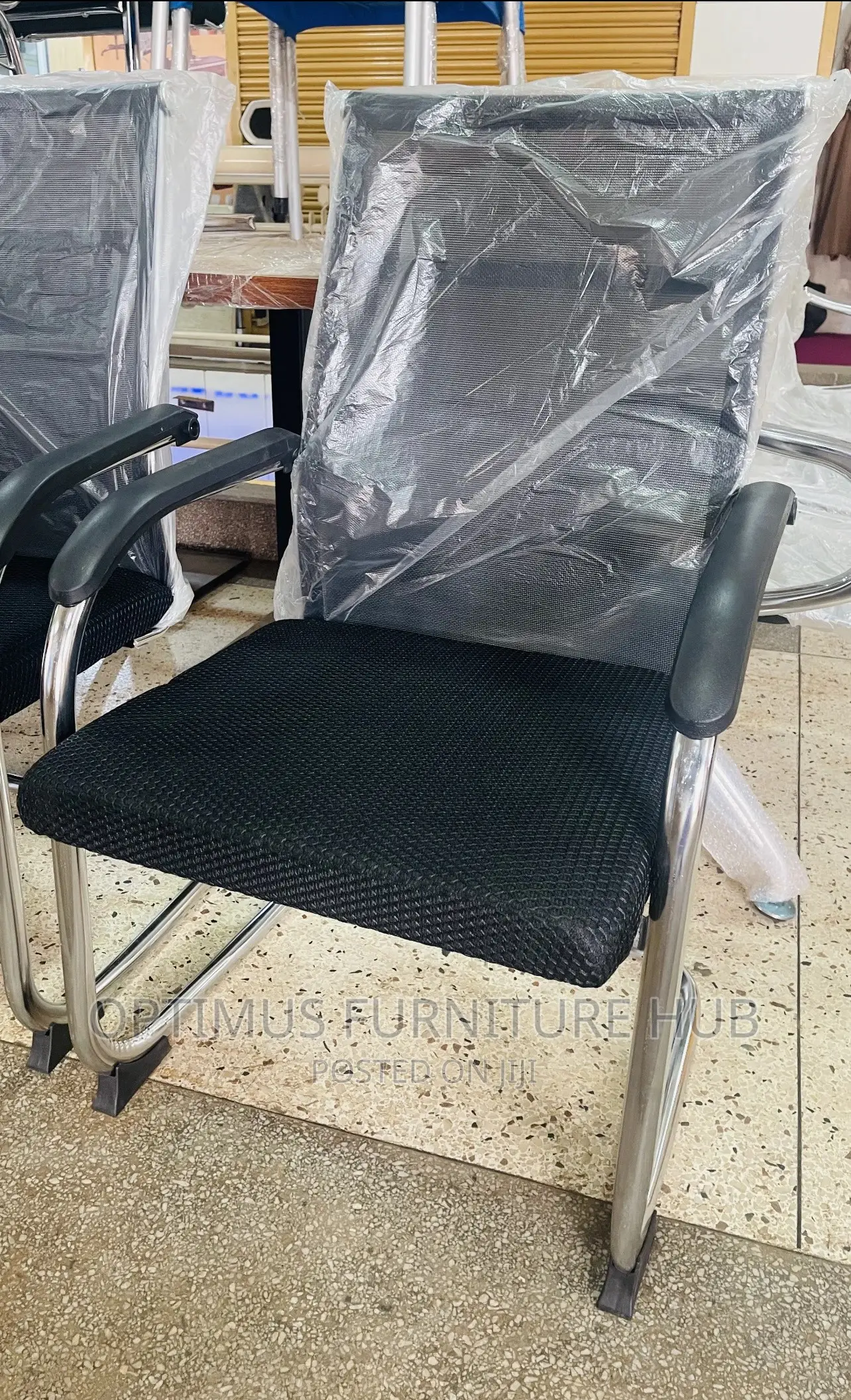 Visitor Chair (Black)