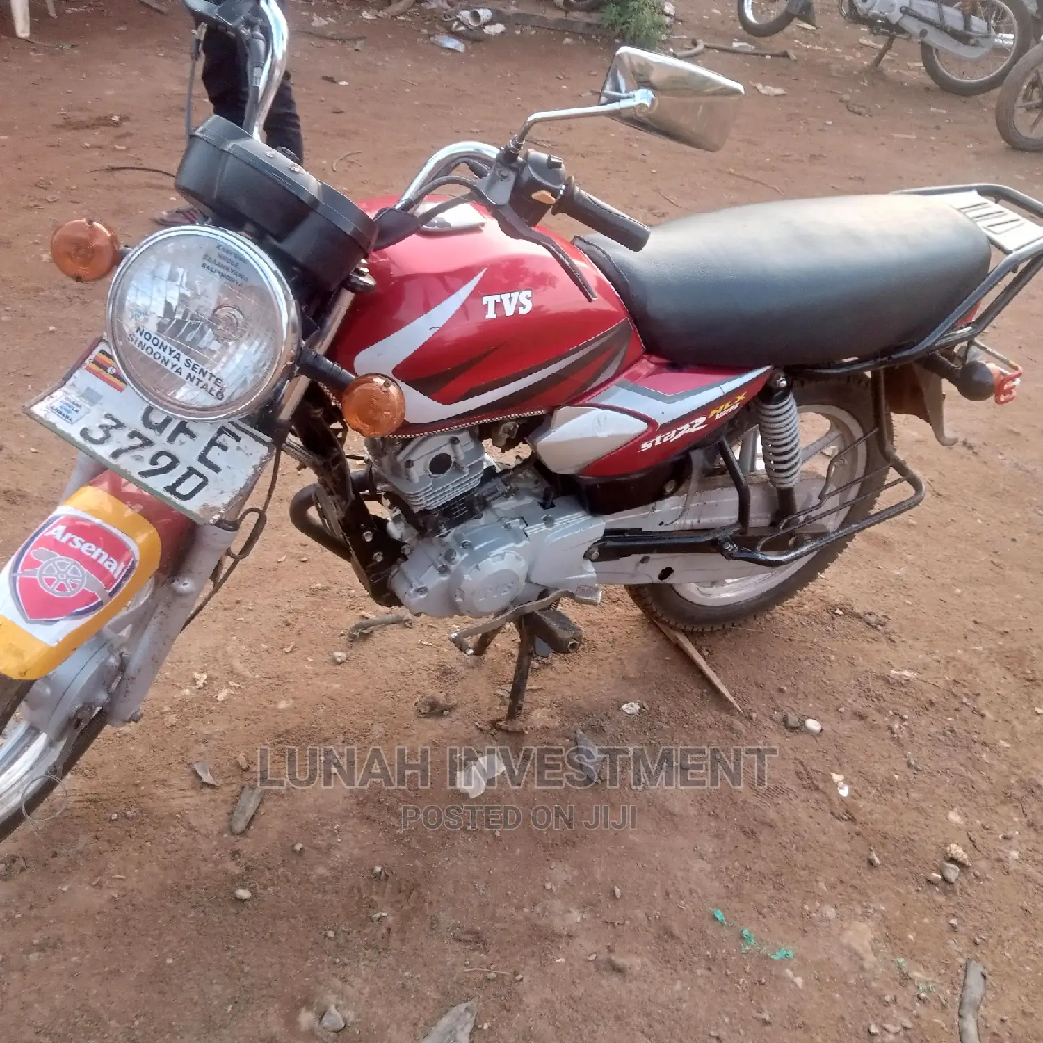 TVS HLX 125 2022 Red