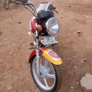 TVS HLX 125 2022 Red