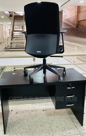Black Set (Table and Chair)