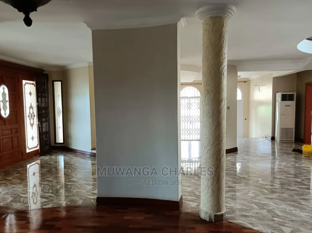7bdrm Duplex in Fs Properties Ltd, Central Division for sale