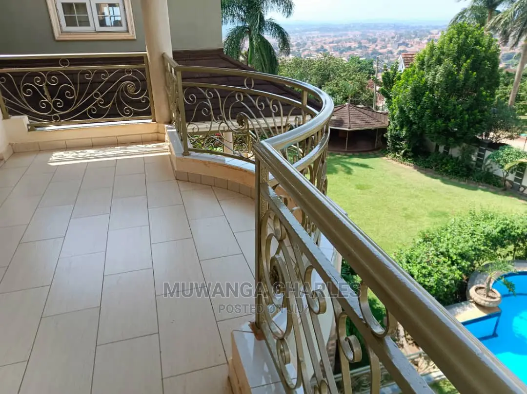 7bdrm Duplex in Fs Properties Ltd, Central Division for sale