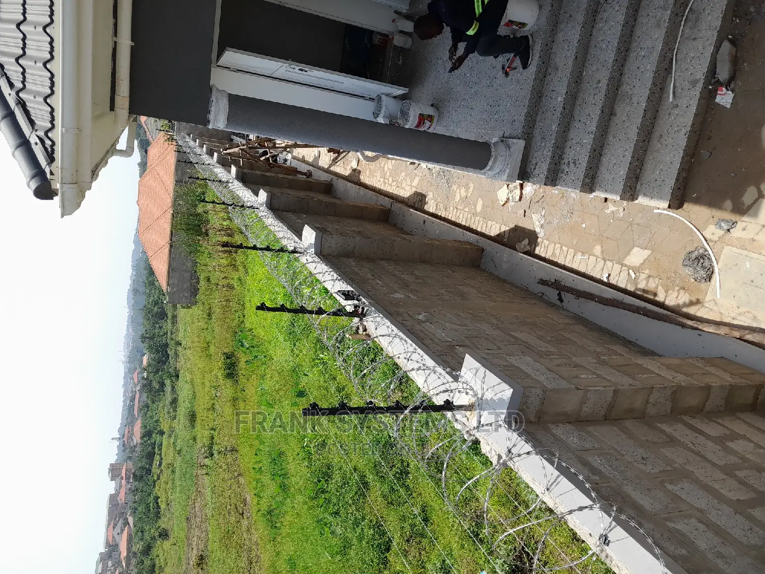 Electric Fencing System, 1000volts