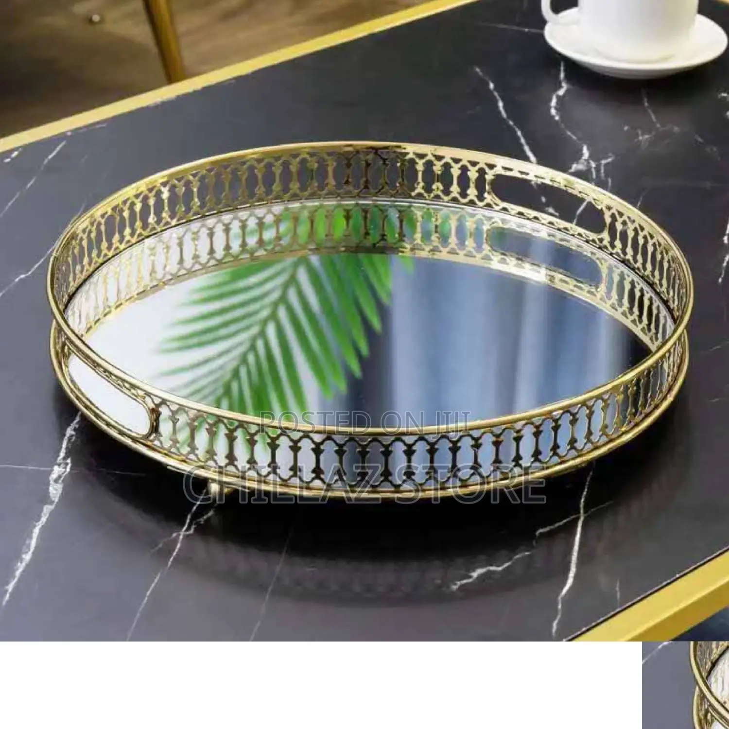 Round Mirror Serving Tray.