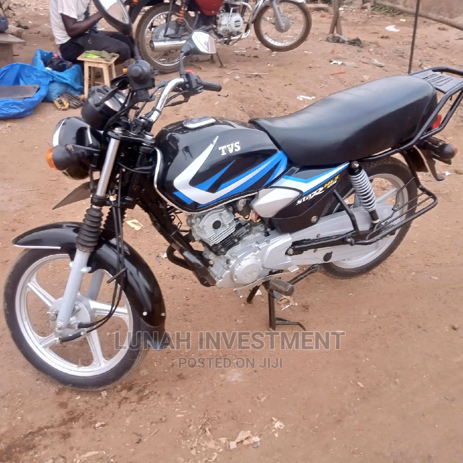 TVS HLX 125 2023 Blue