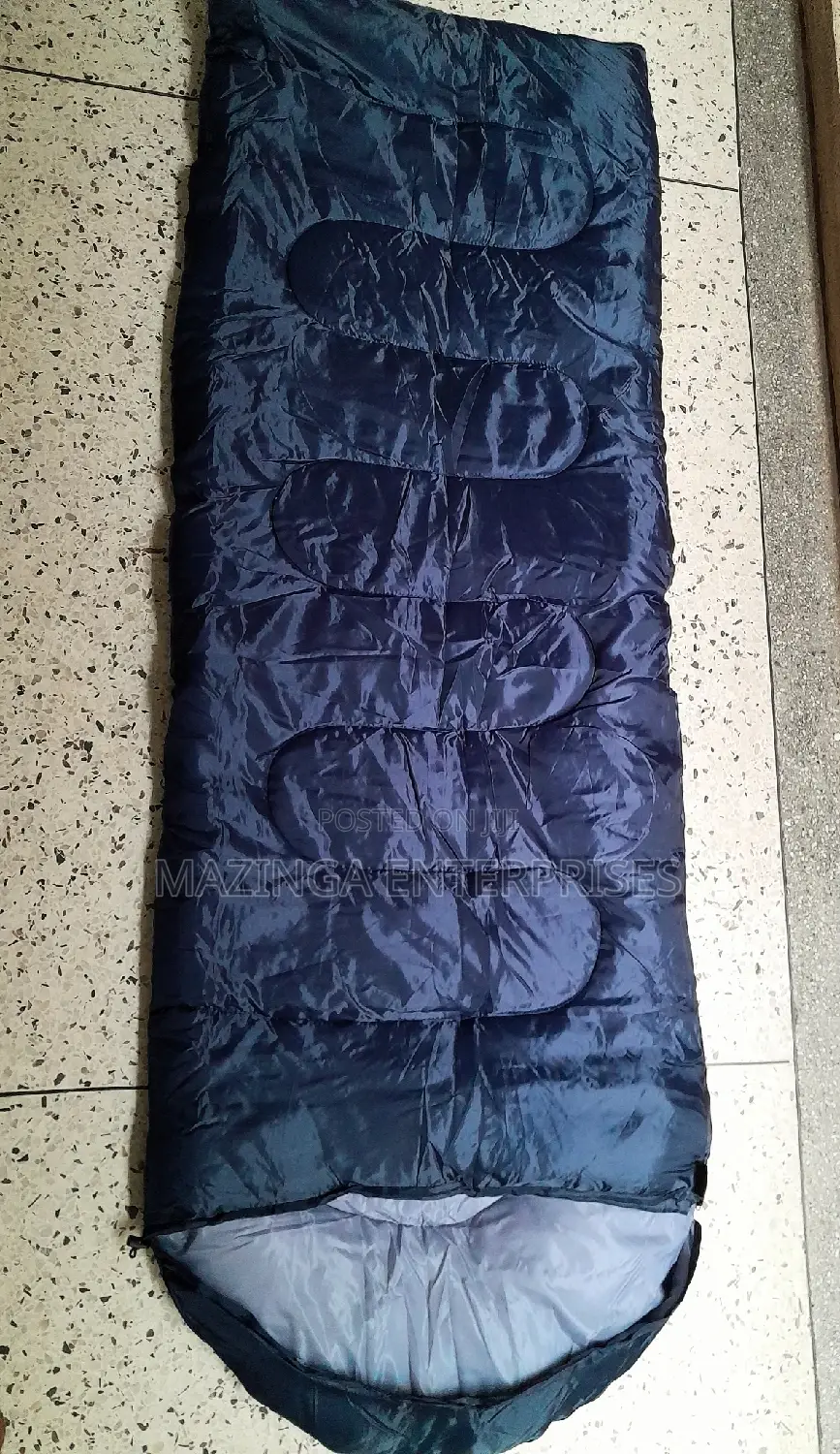 Mummy Shape Hooded Sleeping Bags(Green,Navy Blue,Black)