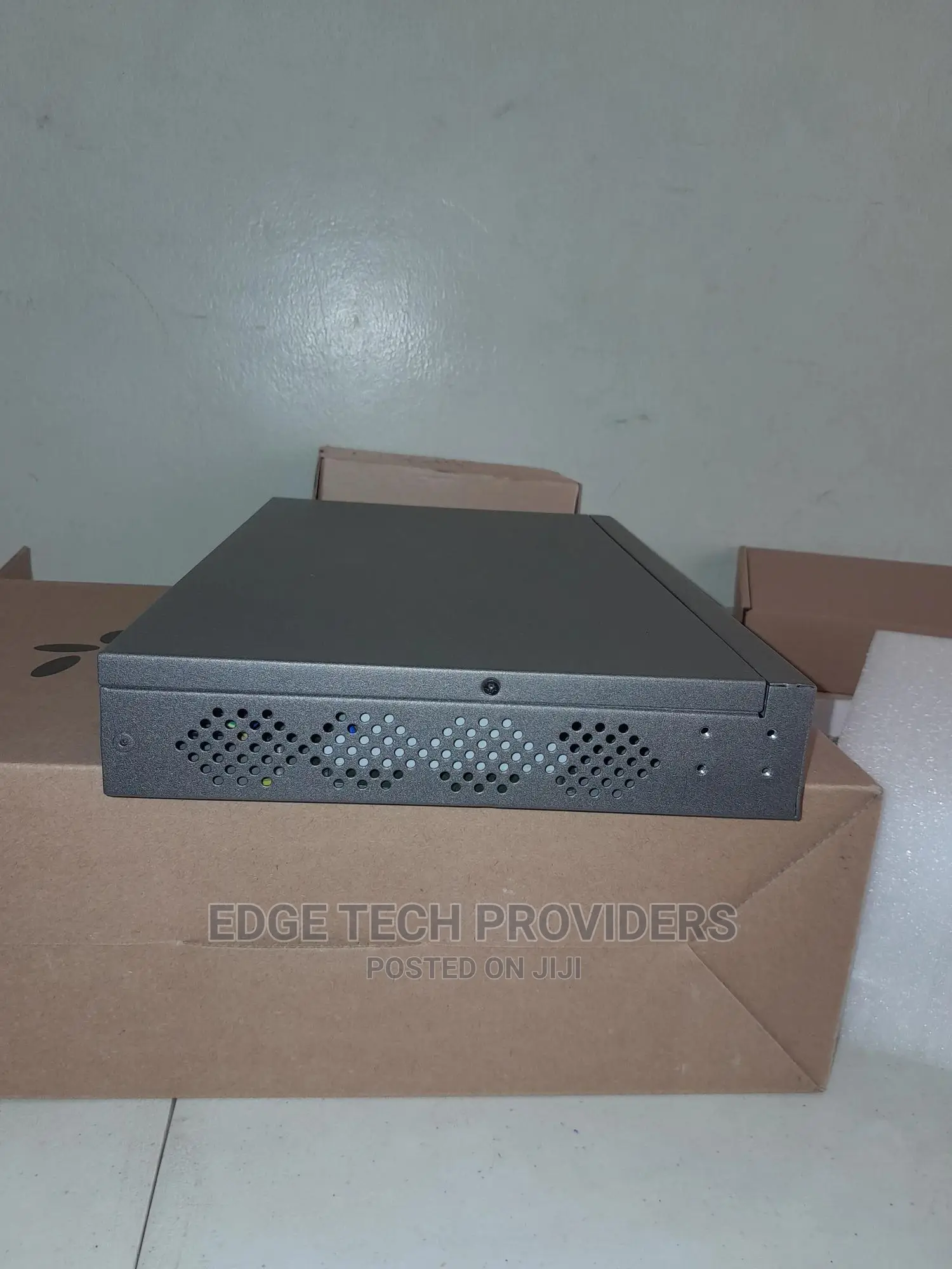 Yeastar P550 IP Pbx GSM Sip