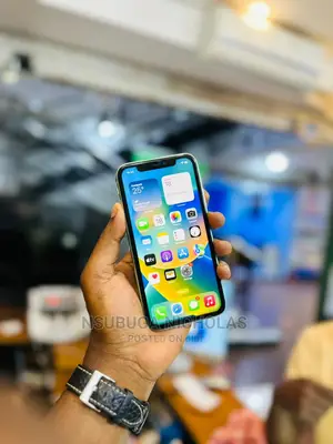 Apple iPhone 11 64 GB Green