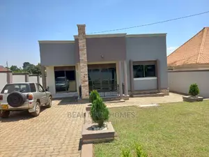 Furnished 4bdrm Bungalow in Kira for sale