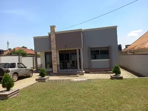 Furnished 4bdrm Bungalow in Kira for sale