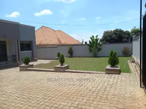Furnished 4bdrm Bungalow in Kira for sale