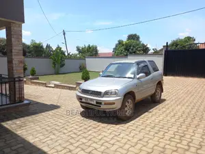 Furnished 4bdrm Bungalow in Kira for sale