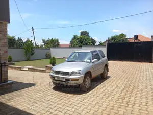 Furnished 4bdrm House in Kira for sale