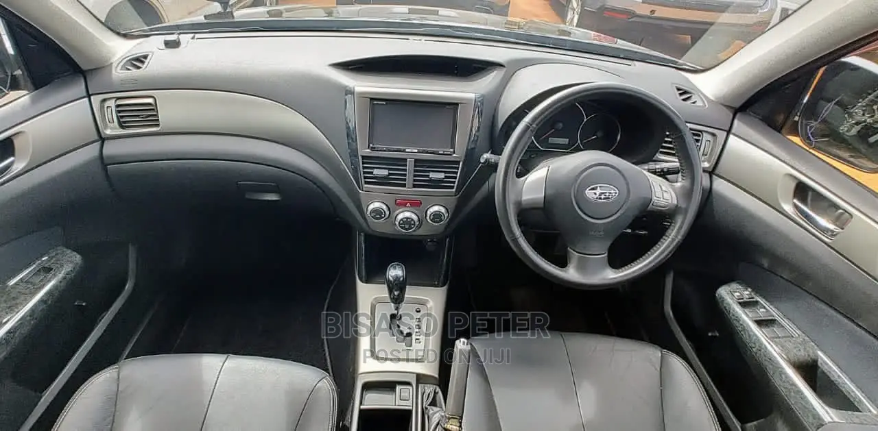 Subaru Forester 2010 Black