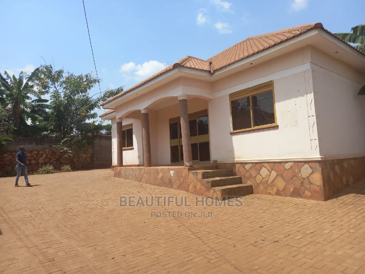 Furnished 4bdrm Bungalow in Buwate Najjera, Nakawa for sale