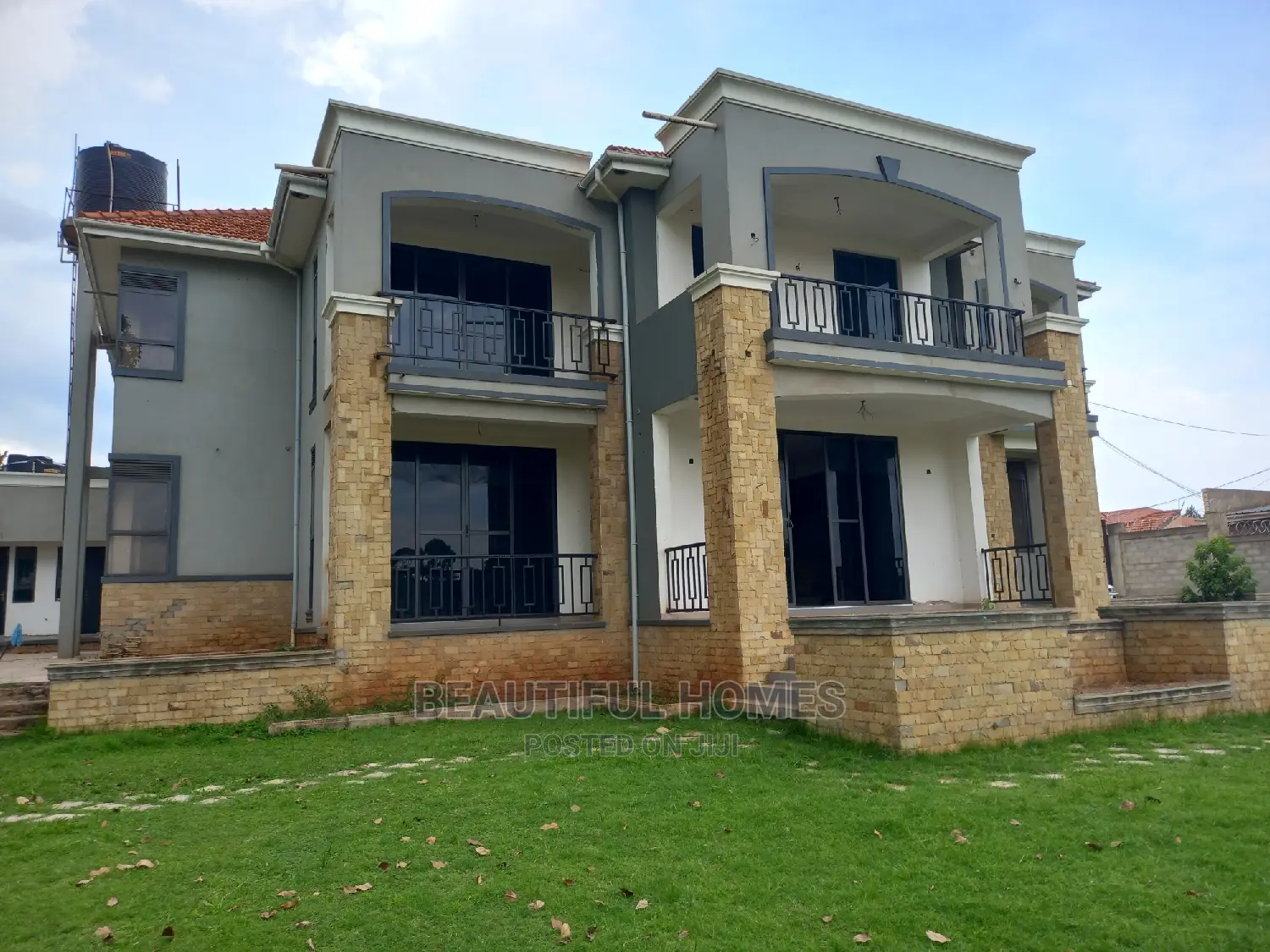 Furnished 6bdrm Mansion in Kyaliwajjara, Nakawa for sale