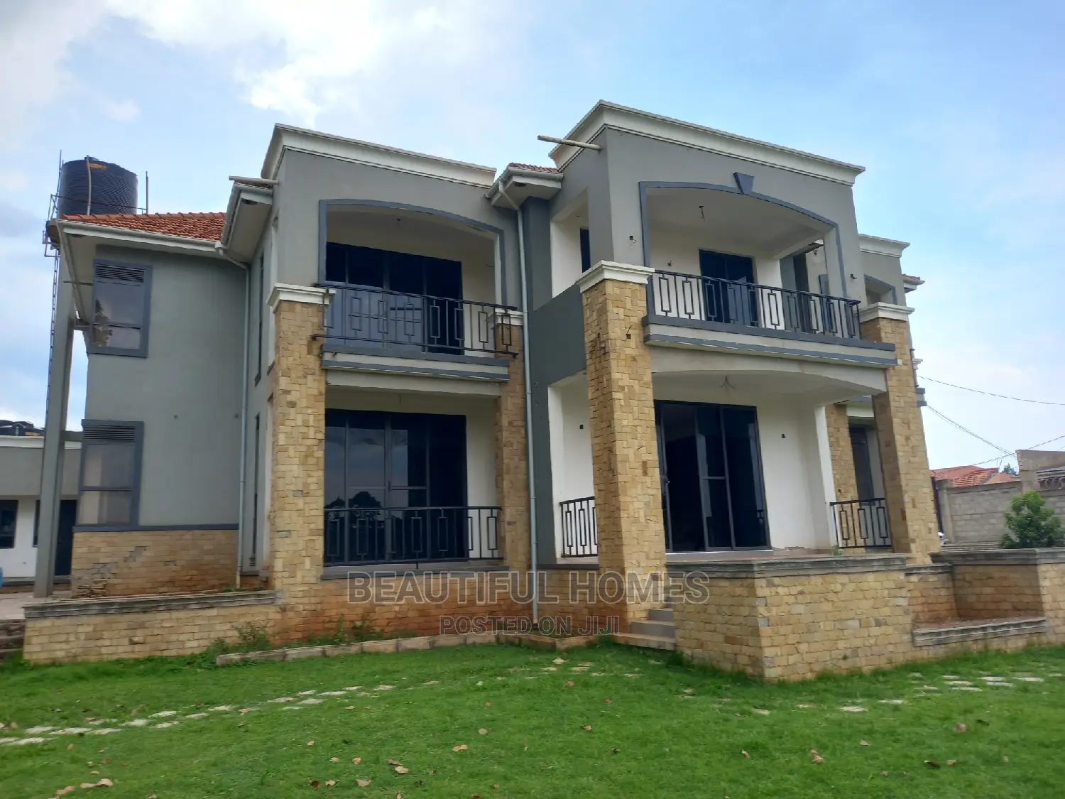 Furnished 6bdrm Mansion in Kyaliwajjara, Nakawa for sale