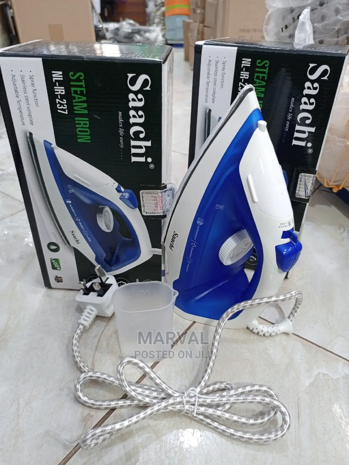 Saachi Steam Iron
