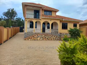 Furnished 5bdrm Duplex in Kira for sale