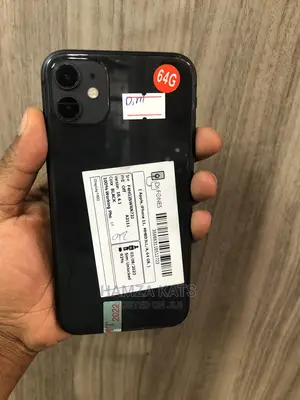 Photo - Apple iPhone 11 64 GB Black