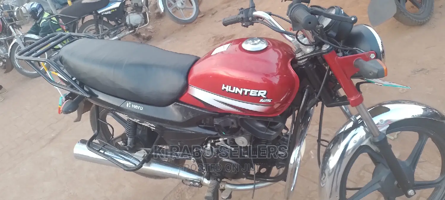 Hunter Daytona 350cc 2022 Red
