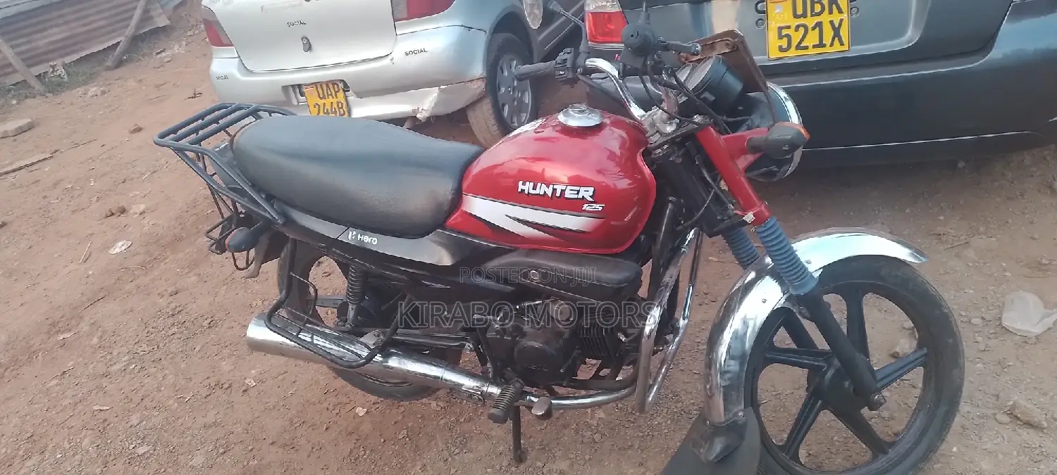 Hunter Daytona 350cc 2022 Red