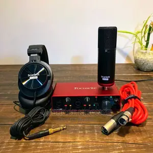 FOCUSRITE 2i2 Studio Pack Gen3 USB Audio Interface