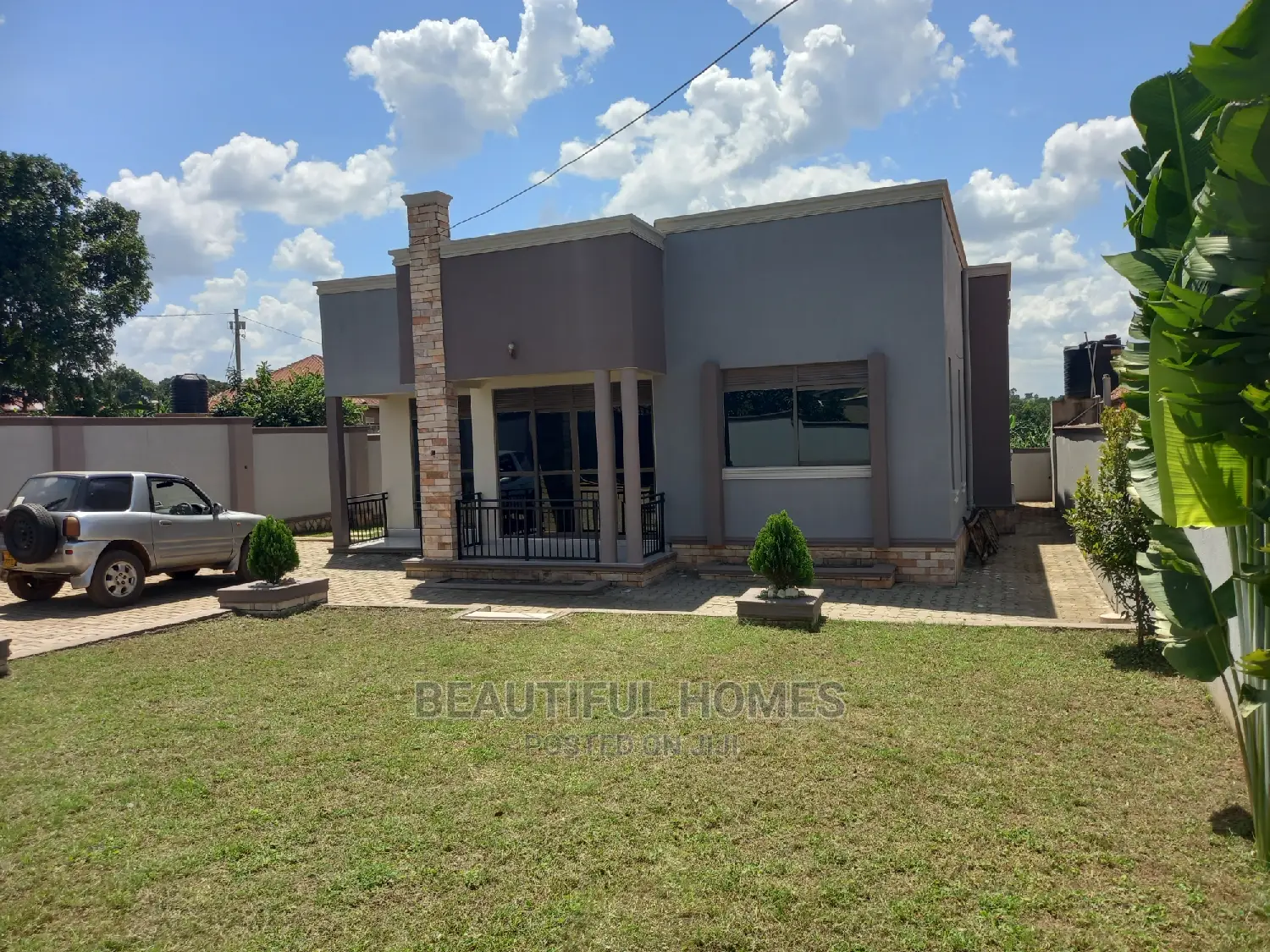 Furnished 4bdrm House in Kira for sale