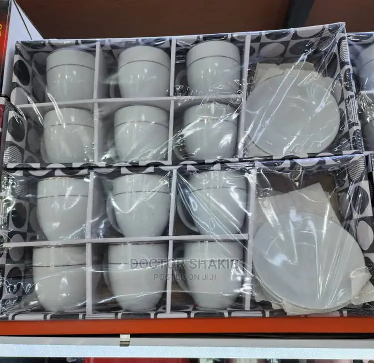 6pcs Cups and Saucers