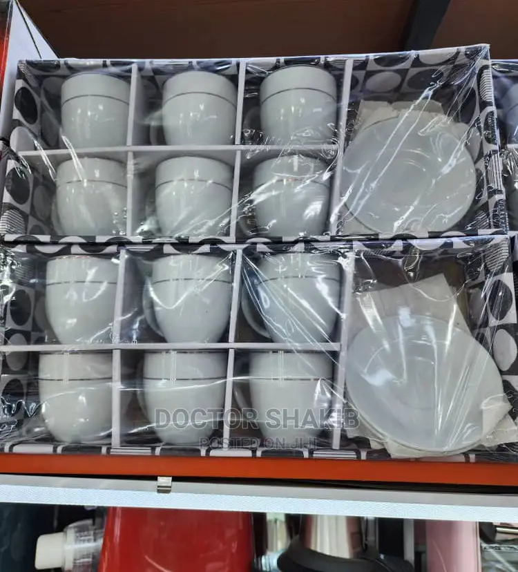 6pcs Cups and Saucers