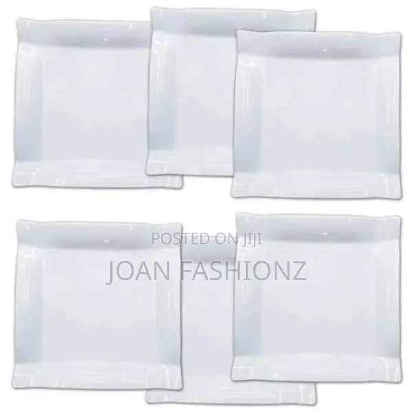 A Set Of Square Melamine Dinner Plates_white
