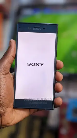Photo - Sony Xperia XZ 32 GB Black