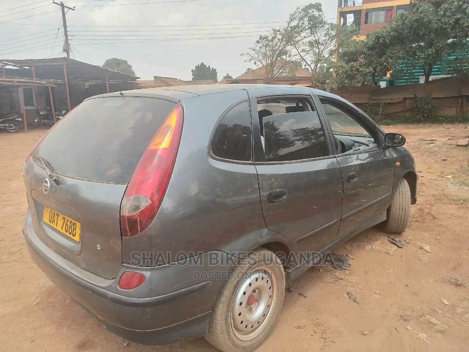 Nissan Almera 2005 Silver