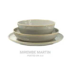 Dinner Plate Set