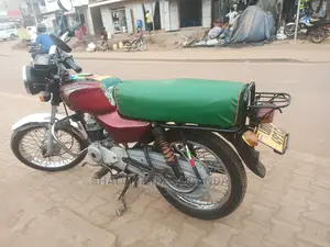 Bajaj Boxer 2013 Green