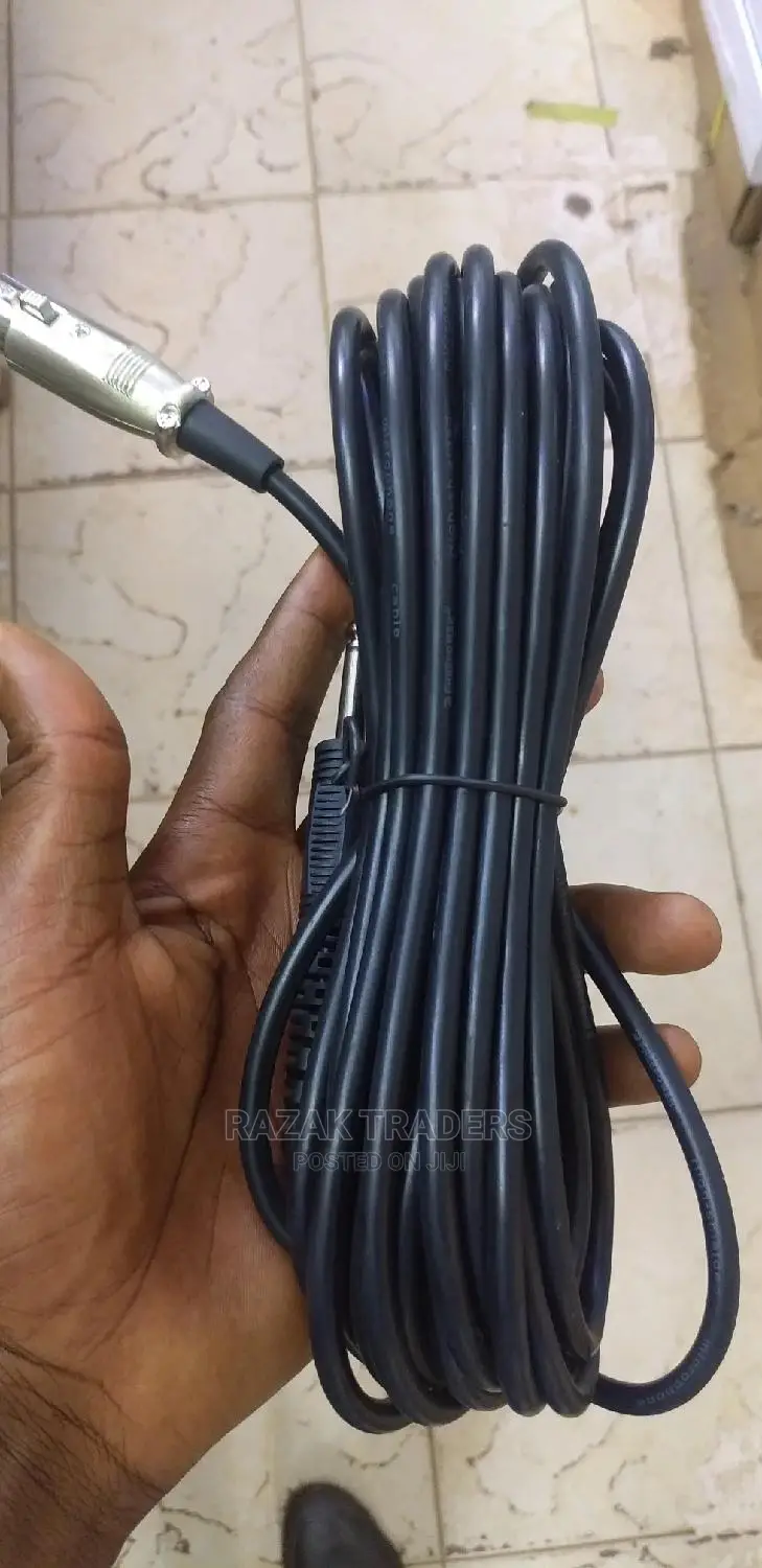 Free Power High Quality Wired Microphone