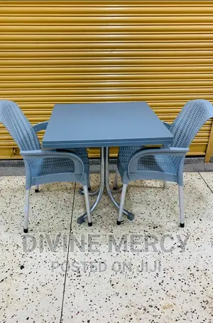 Vip Chair and Table With Steel Legs