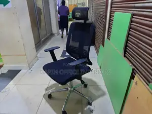 Rotating and Adjustable Office Mesh