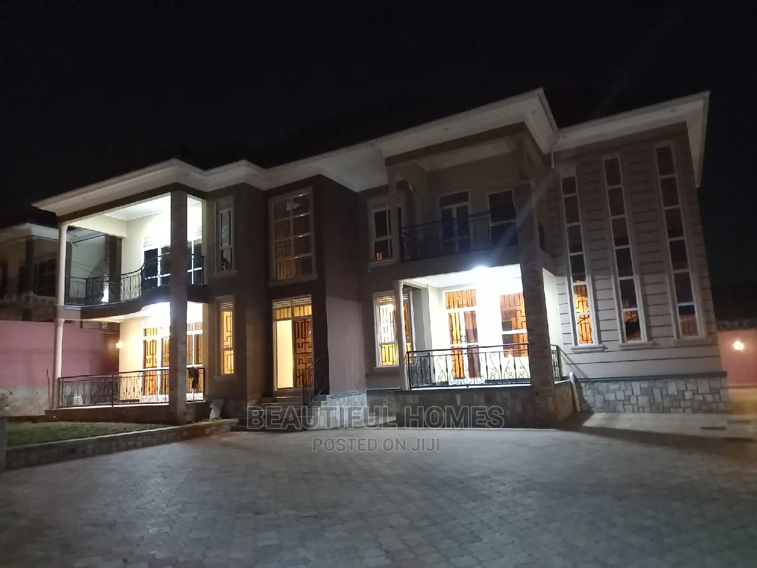 Furnished 7bdrm Mansion in Kyanja Corporate, Nakawa for sale