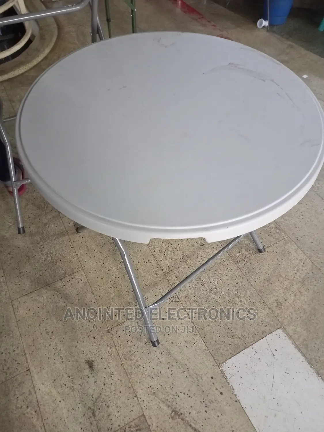 Foldable Restaurant Table