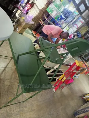 Foldable Restaurant Table