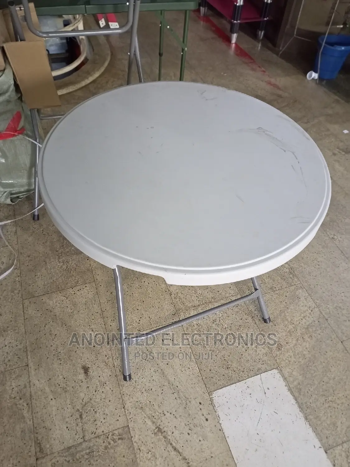 Foldable Restaurant Table