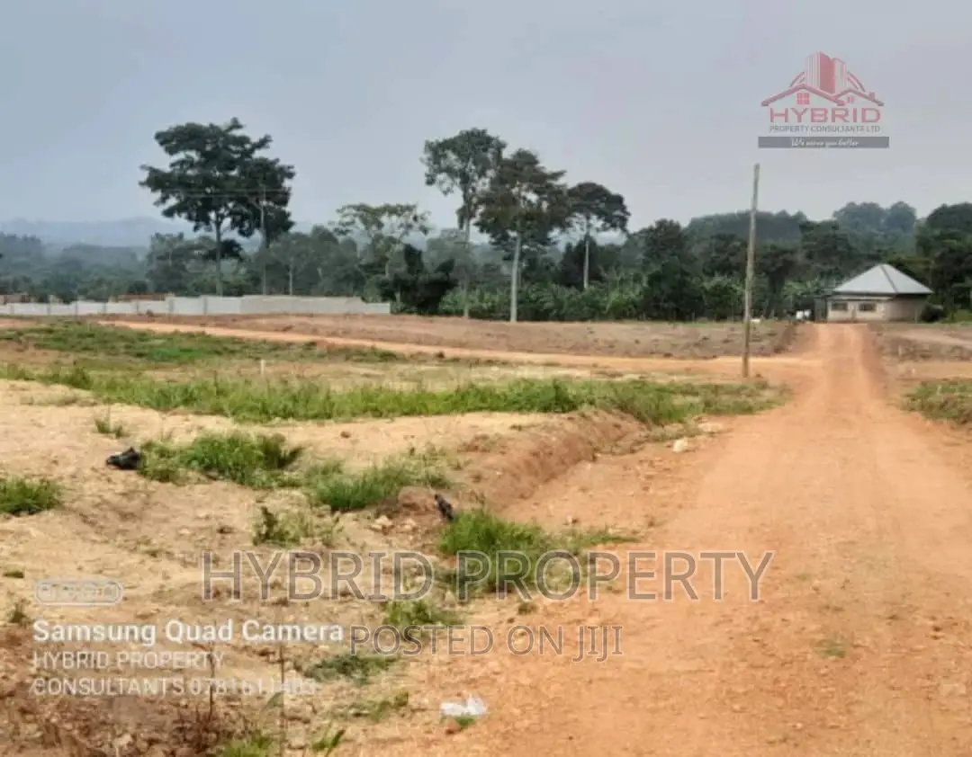 Plots for Sale at Kakiri~Kikandwa Highway Executive Estate.